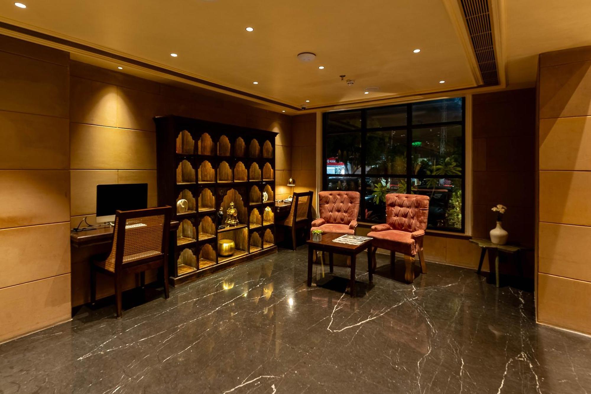 Historia Royal Hotell Udaipur Exteriör bild